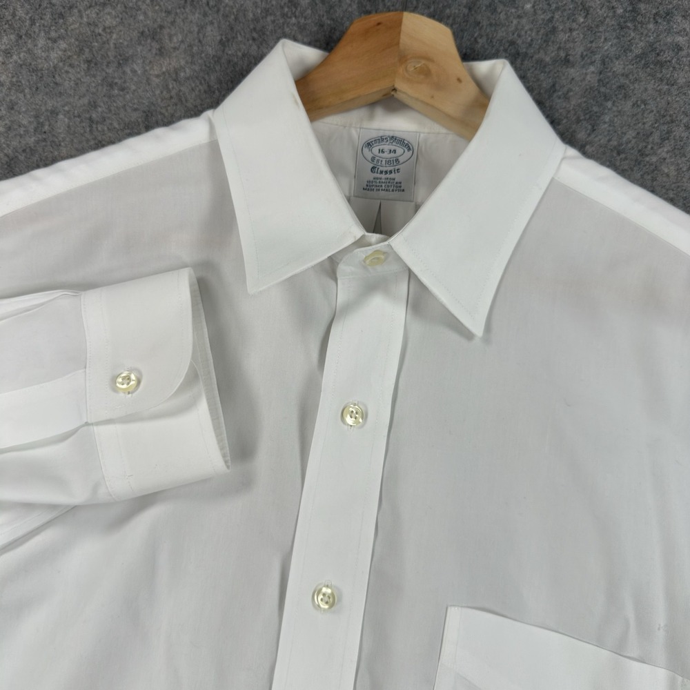 Brooks Brothers Dress Shirt Mens 16 34/35 White Non Iron Supima Classic Fit